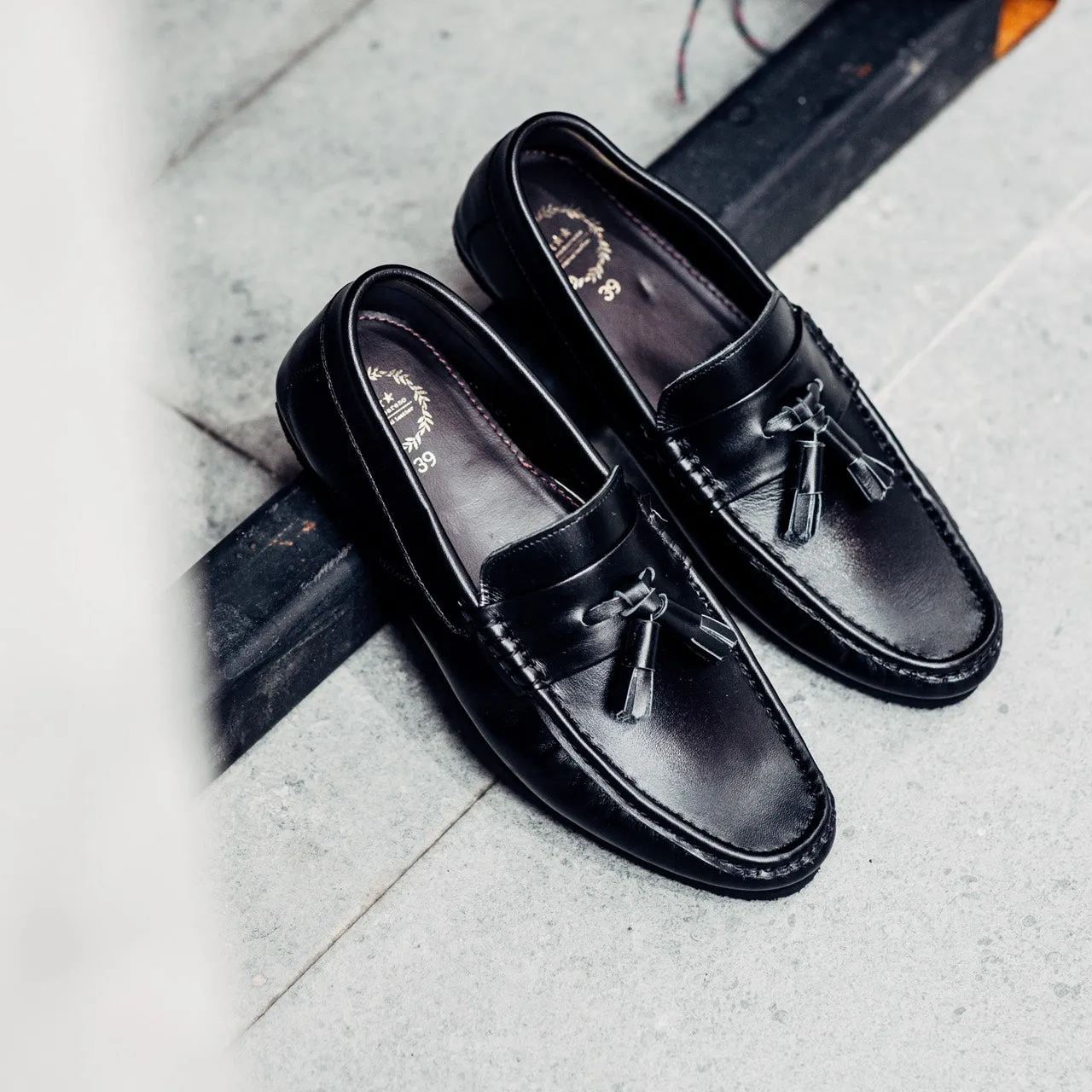 505-3 Arcobareno Classic Tassel Loafer Matt Black