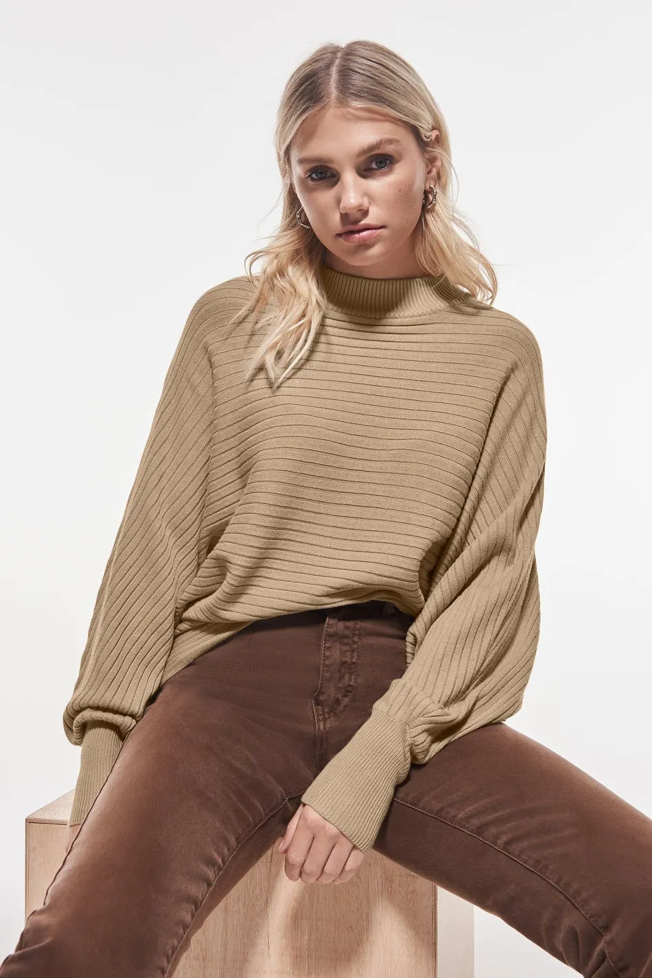 Emmy knitted sweater