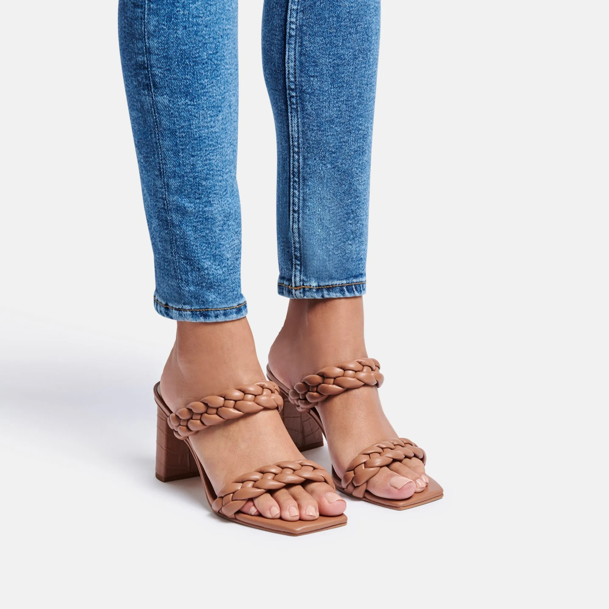 PAILY HEELS IN CARAMEL STELLA - re:vita