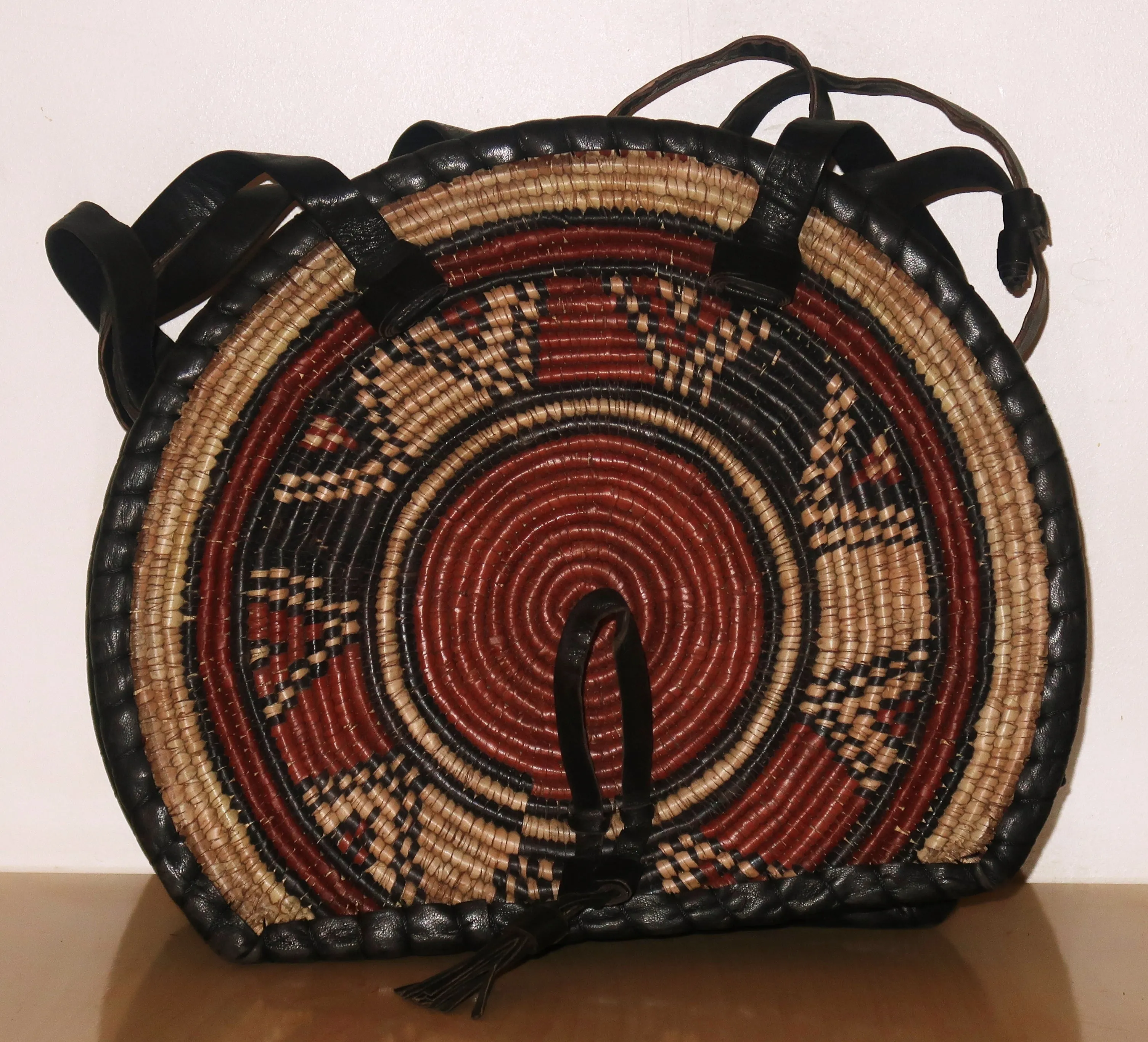 Sac Bolga Africain en cuir et vannerie